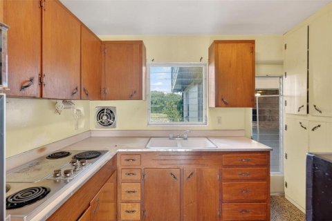 Casa en venta en Eustis, Florida, 4 dormitorios, 278.52 m2 № 2214008 - foto 25
