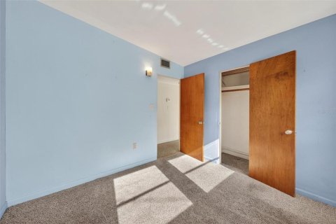 Casa en venta en Eustis, Florida, 4 dormitorios, 278.52 m2 № 2214008 - foto 10