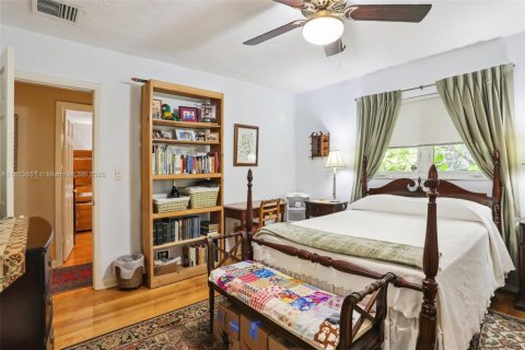 Villa ou maison à vendre à Pinecrest, Floride: 4 chambres, 349.31 m2 № 1788637 - photo 18