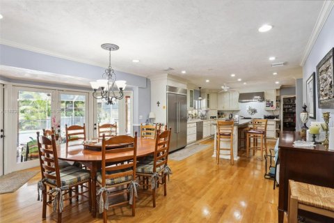 Villa ou maison à vendre à Pinecrest, Floride: 4 chambres, 349.31 m2 № 1788637 - photo 20