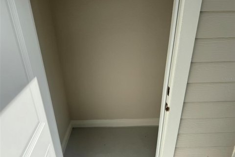 Снять в аренду квартиру в Таварес, Флорида 4 комнаты, 108.42м2, № 2097523 - фото 18