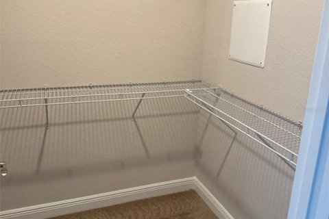 Снять в аренду квартиру в Таварес, Флорида 4 комнаты, 108.42м2, № 2097523 - фото 14