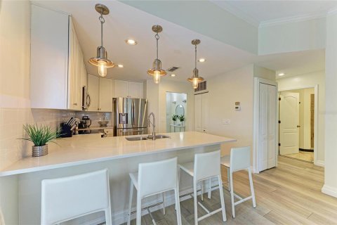 Condo in Bradenton, Florida, 3 bedrooms  № 1848531 - photo 15