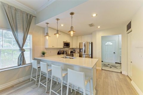 Condo in Bradenton, Florida, 3 bedrooms  № 1848531 - photo 13