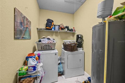 Купить виллу или дом в Лейкленд, Флорида 5 комнат, 139.63м2, № 1625142 - фото 30