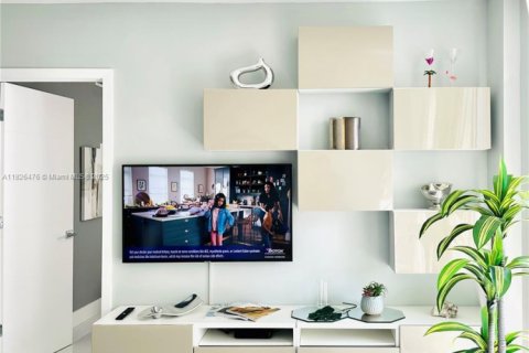 Condominio en venta en Sunny Isles Beach, Florida, 2 dormitorios, 92.9 m2 № 1961251 - foto 10