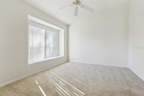 House in Wesley Chapel, Florida 2 bedrooms, 144.09 sq.m. № 1716584 - photo 17