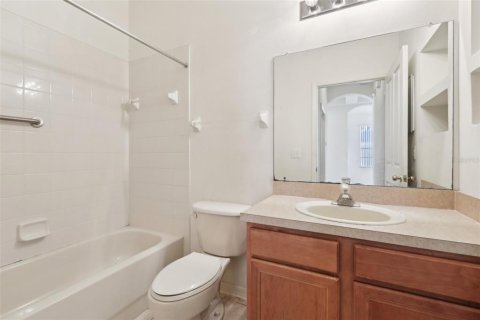 House in Wesley Chapel, Florida 2 bedrooms, 144.09 sq.m. № 1716584 - photo 25