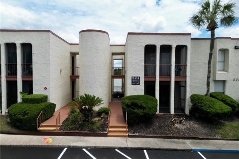 Condo in Altamonte Springs, Florida, 2 bedrooms  № 2208439 - photo 2