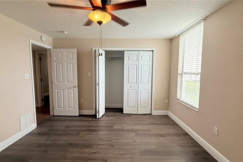 Condo in Altamonte Springs, Florida, 2 bedrooms  № 2208439 - photo 9