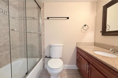 Condo in Altamonte Springs, Florida, 2 bedrooms  № 2208439 - photo 13