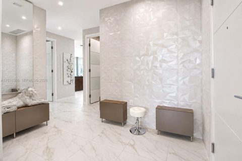 Copropriété à vendre à Sunrise, Floride: 4 chambres, 241.36 m2 № 2268560 - photo 11