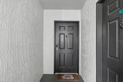 Condominio en venta en Orlando, Florida, 1 dormitorio, 79.99 m2 № 2106410 - foto 2
