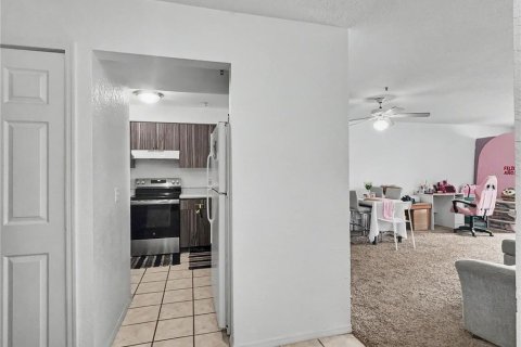 Condominio en venta en Orlando, Florida, 1 dormitorio, 79.99 m2 № 2106410 - foto 5
