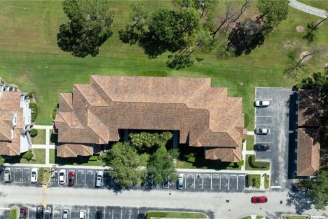 Condominio en venta en Orlando, Florida, 1 dormitorio, 79.99 m2 № 2106410 - foto 28