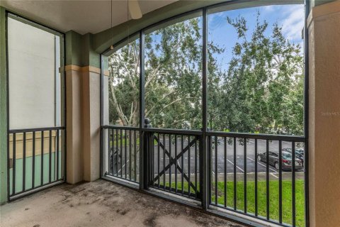 Condo in Windermere, Florida, 2 bedrooms  № 2386659 - photo 7