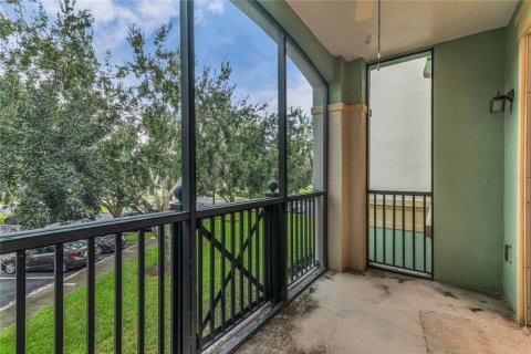 Condo in Windermere, Florida, 2 bedrooms  № 2386659 - photo 8
