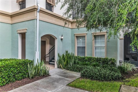 Condo in Windermere, Florida, 2 bedrooms  № 2386659 - photo 4