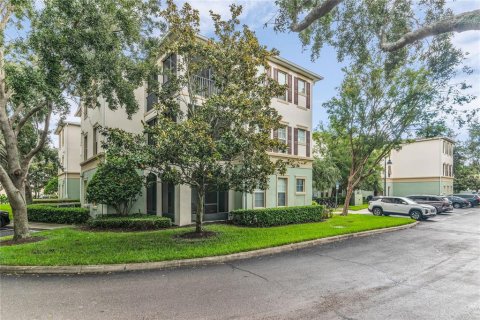 Condo in Windermere, Florida, 2 bedrooms  № 2386659 - photo 2