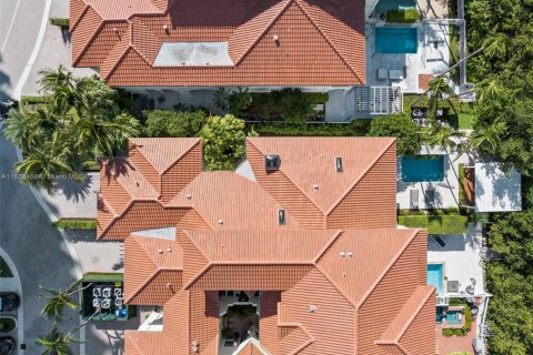 Villa ou maison à vendre à Aventura, Floride: 3 chambres, 280.75 m2 № 1938054 - photo 7
