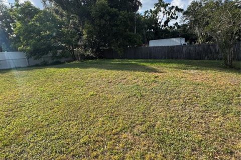 Casa en venta en Tampa, Florida, 3 dormitorios, 122.45 m2 № 1737135 - foto 19