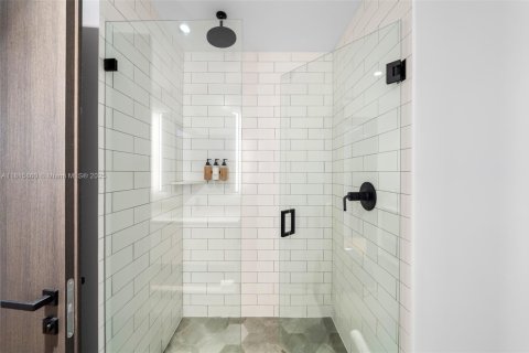 Condo in Miami, Florida, 3 bedrooms  № 1782080 - photo 22