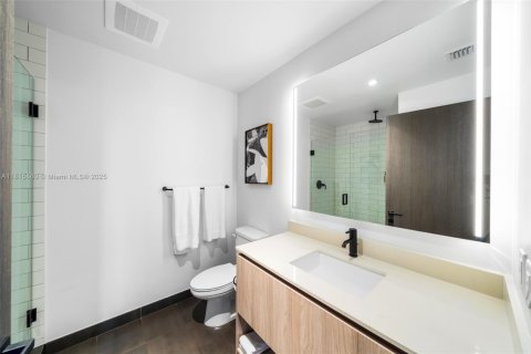 Condo in Miami, Florida, 3 bedrooms  № 1782080 - photo 21