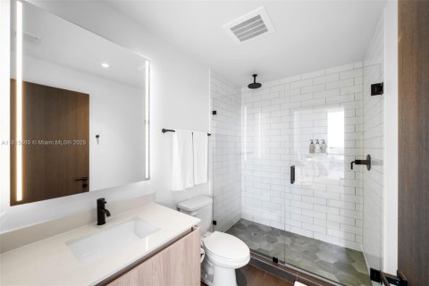 Condo in Miami, Florida, 3 bedrooms  № 1782080 - photo 16