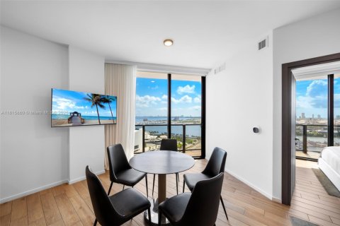Condo in Miami, Florida, 3 bedrooms  № 1782080 - photo 6