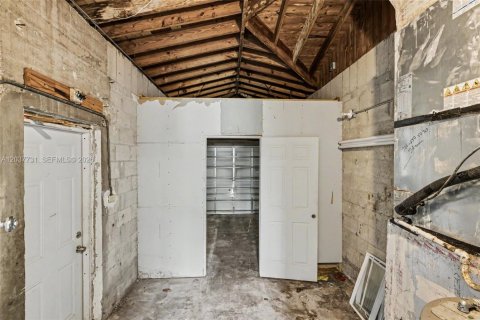 Villa ou maison à vendre à Miami, Floride: 3 chambres, 108.97 m2 № 2086583 - photo 24