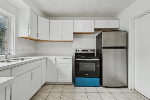 Villa ou maison à vendre à Miami, Floride: 3 chambres, 108.97 m2 № 2086583 - photo 20