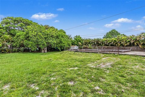 Villa ou maison à vendre à Miami, Floride: 3 chambres, 108.97 m2 № 2086583 - photo 8
