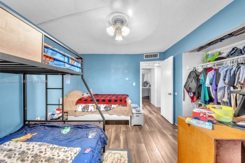 Купить кондоминиум в Майами, Флорида 2 спальни, 107.4м2, № 2049105 - фото 20