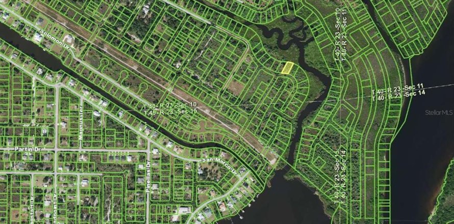 Land in Punta Gorda, Florida № 2377686