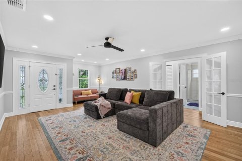 Villa ou maison à vendre à Orlando, Floride: 4 chambres, 201.23 m2 № 2221137 - photo 4