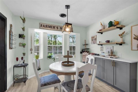 House in Ocala, Florida 3 bedrooms, 158.68 sq.m. № 2123468 - photo 10