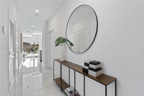 Снять в аренду таунхаус в Корал-Спрингс, Флорида 3 спальни, № 1958004 - фото 6