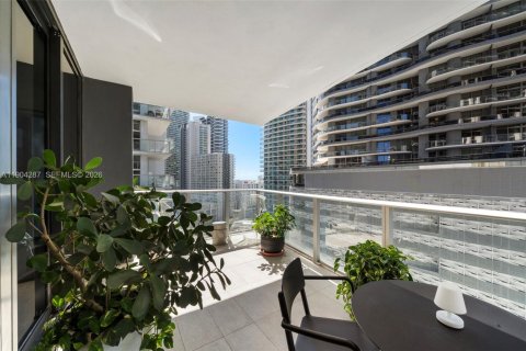 Condo in Miami, Florida, 1 bedroom № 2398218 - photo 13