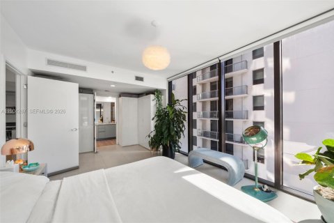 Condo in Miami, Florida, 1 bedroom № 2398218 - photo 19
