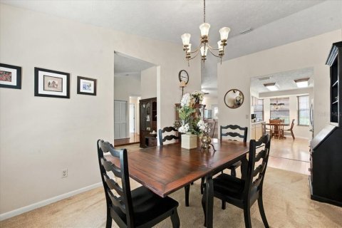 House in Wesley Chapel, Florida 3 bedrooms, 172.24 sq.m. № 2429504 - photo 30