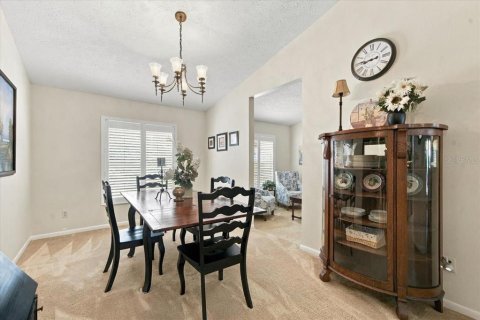 House in Wesley Chapel, Florida 3 bedrooms, 172.24 sq.m. № 2429504 - photo 28