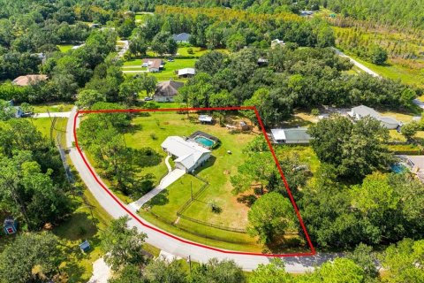 House in Wesley Chapel, Florida 3 bedrooms, 172.24 sq.m. № 2429504 - photo 6