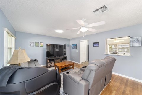 Villa ou maison à vendre à Ocala, Floride: 2 chambres, 111.58 m2 № 1608617 - photo 12