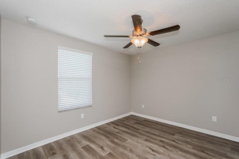 Casa en alquiler en Sun City Center, Florida, 5 dormitorios, 224.36 m2 № 1902770 - foto 15
