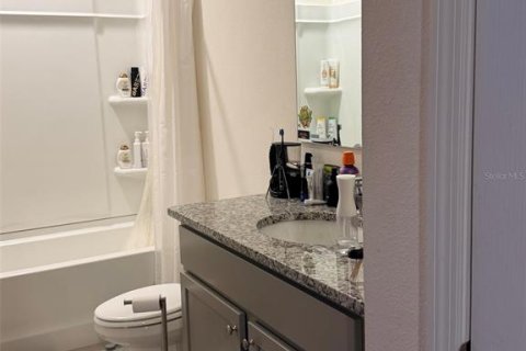 Touwnhouse à vendre à Howey-in-the-Hills, Floride: 3 chambres, 162.39 m2 № 2375723 - photo 27