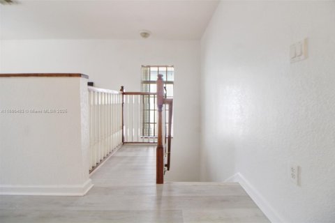 Villa ou maison à vendre à Homestead, Floride: 3 chambres, 205.41 m2 № 1928272 - photo 17