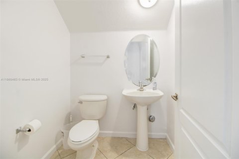Villa ou maison à vendre à Homestead, Floride: 3 chambres, 205.41 m2 № 1928272 - photo 5