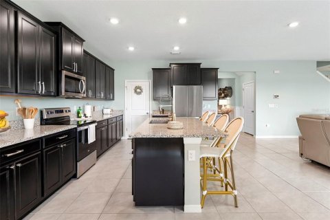 Casa en venta en Spring Hill, Florida, 4 dormitorios, 305.74 m2 № 2383684 - foto 10