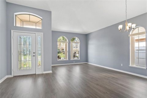 House in Orlando, Florida 4 bedrooms, 184.41 sq.m. № 1847483 - photo 2