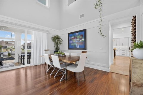 Villa ou maison à vendre à Apollo Beach, Floride: 4 chambres, 378.11 m2 № 2120777 - photo 14